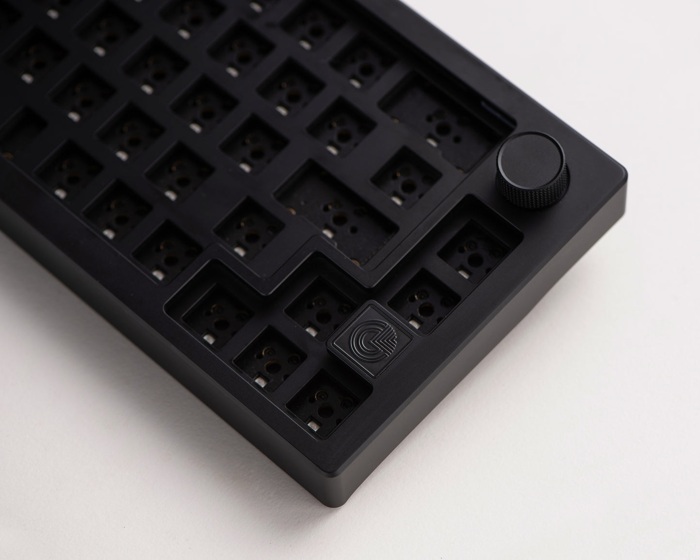 Dymium 65