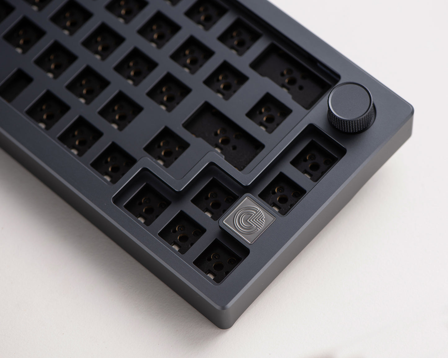 Dymium 65